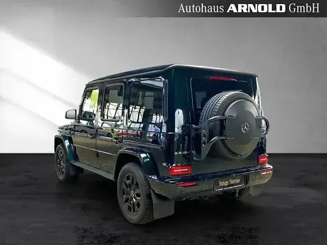 Gebraucht Mercedes G450 367 PS (269 kW) 2024 Grün SUV