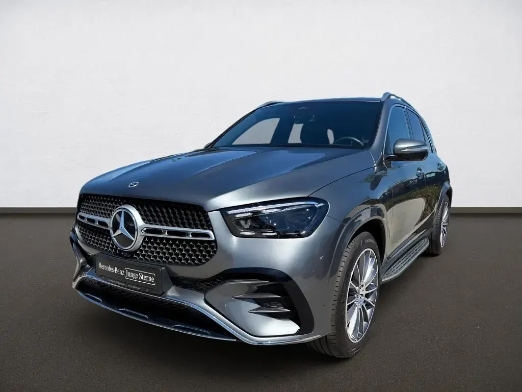 Gebraucht Mercedes GLE300 AMG 269 PS (197 kW) 2025 Selenitgrau SUV