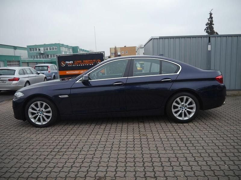 Gebraucht BMW 520 Performance 184 PS (135 kW) 2014 Blau Limousine