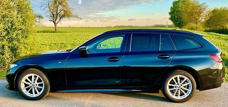 Gebraucht BMW 318 Performance 150 PS (110 kW) 2023 Schwarz Kombi