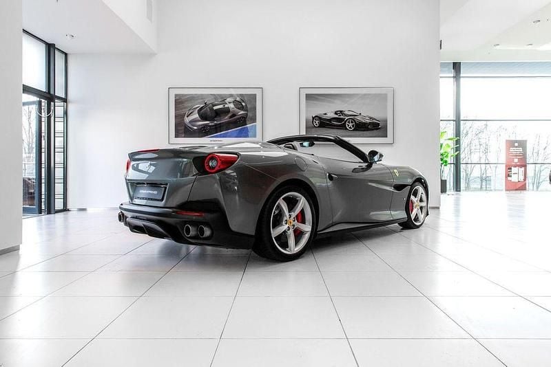 Gebraucht Ferrari Portofino 600 PS (441 kW) 2018 Grau Cabrio