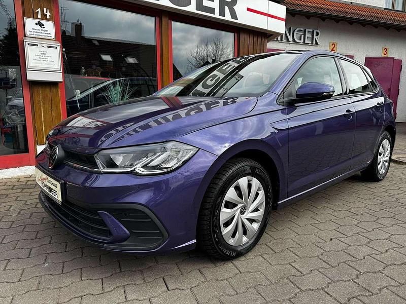 Vibrant violet Gebraucht 2023 VW Polo Life Kleinwagen | 19.490 € (Fairer Preis) - Bild 1/4