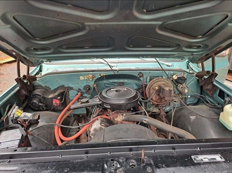 Second-hand Chevrolet C20 200 CP (147 kW) 1977 Verde SUV