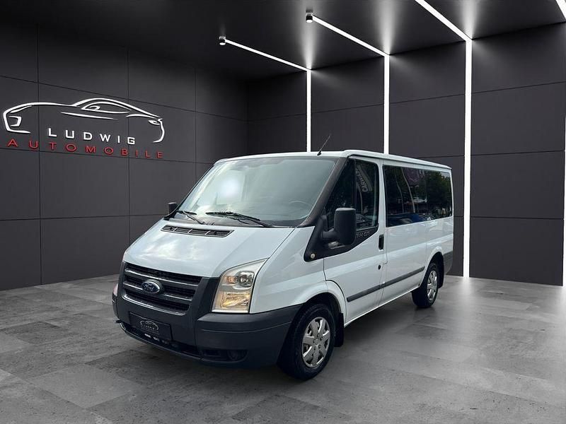 Weiß Gebraucht 2012 Ford Transit Kombi | 9.999 € (Teuer) - Bild 1/4