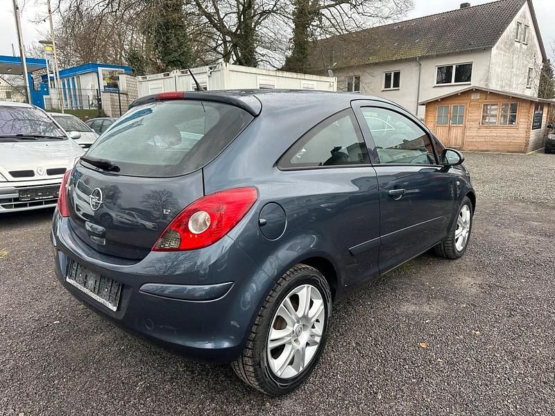 Gebraucht Opel Corsa Edition 80 PS (58 kW) 2006 Grau Kleinwagen