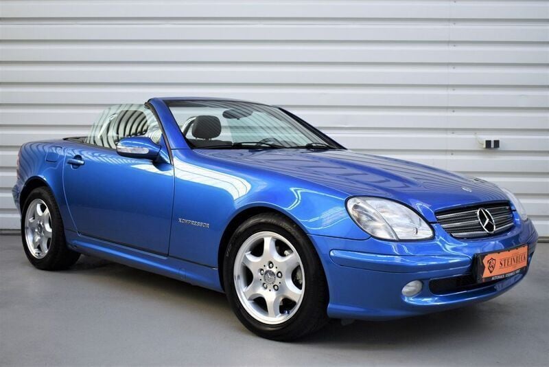 Blau Gebraucht 2002 Mercedes SLK200 Cabrio | 11.990 € - Bild 1/4