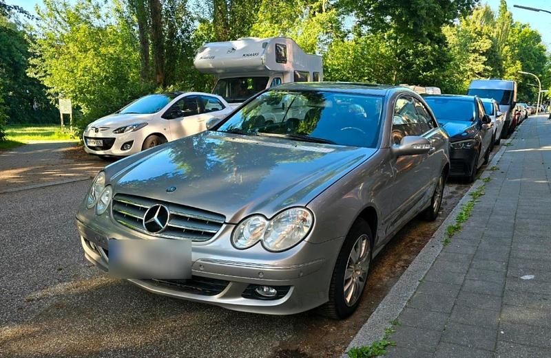 Silber Gebraucht 2006 Mercedes CLK200 Coupé | 4.500 € (Guter Preis) - Bild 1/4