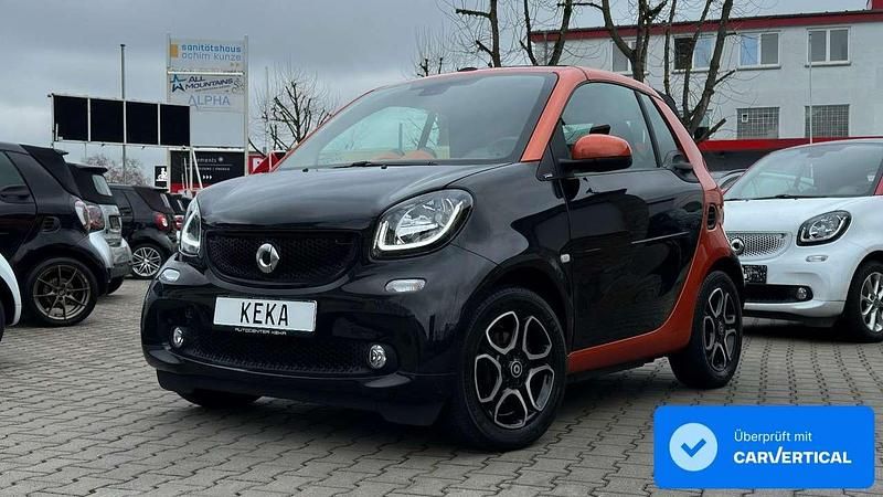 Gebraucht Smart ForTwo Cabrio 90 PS (66 kW) 2018 Deep black & lava orange Cabrio