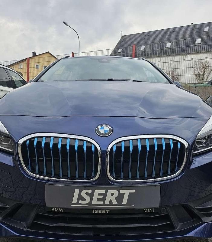 Gebraucht BMW 225 iPerformance 224 PS (164 kW) 2019 Blau Kombi