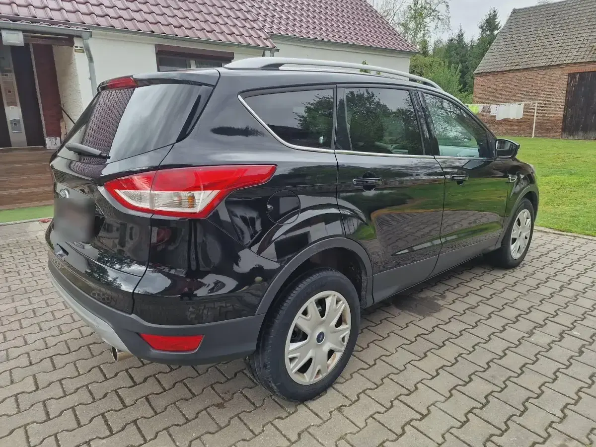Gebraucht Ford Kuga SYNC Edition 140 PS (102 kW) 2013 Schwarz SUV