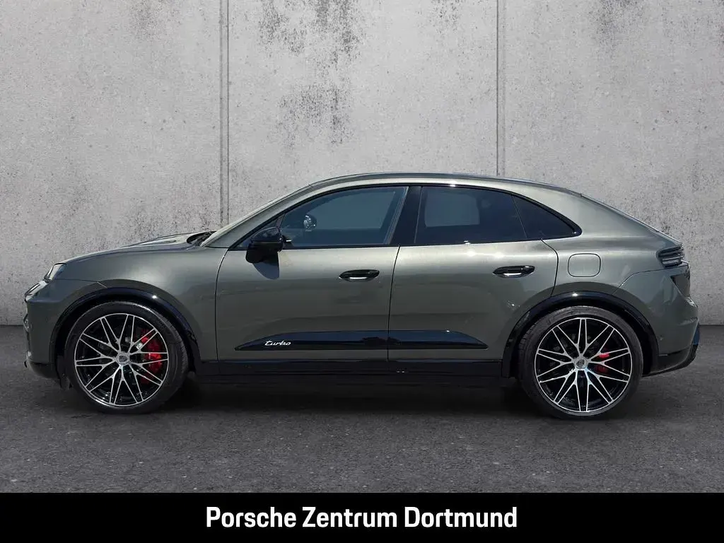 Gebraucht Porsche Macan Turbo 469 kW (639 PS) 2024 Grün SUV