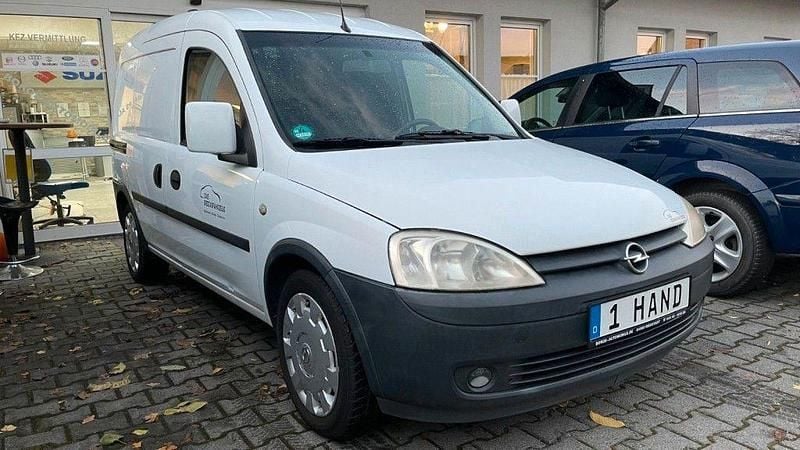 Gebraucht Opel Combo 94 PS (69 kW) 2009 Weiß Van / Kleinbus