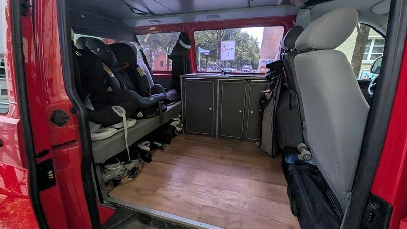 Gebraucht VW T5 102 PS (75 kW) 2006 Rot Van