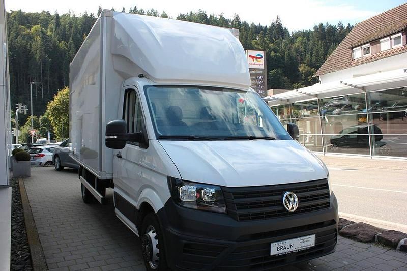 Gebraucht VW Crafter 163 PS (119 kW) 2024 Candyweiß Van