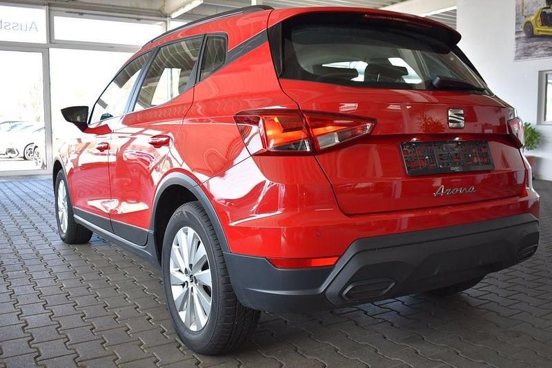 Second-hand Seat Arona Reference 95 CP (69 kW) 2023 Roșu SUV