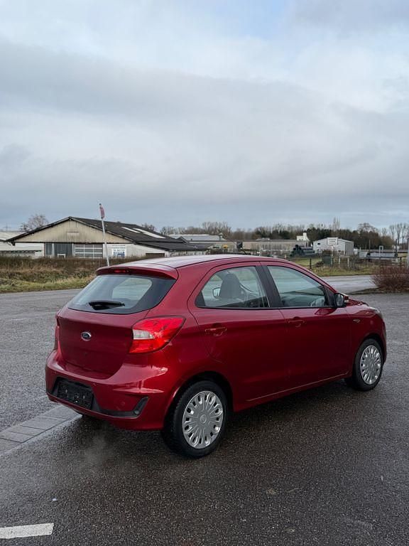 Gebraucht Ford Ka Cool & Connect 86 PS (63 kW) 2019 Rot Limousine