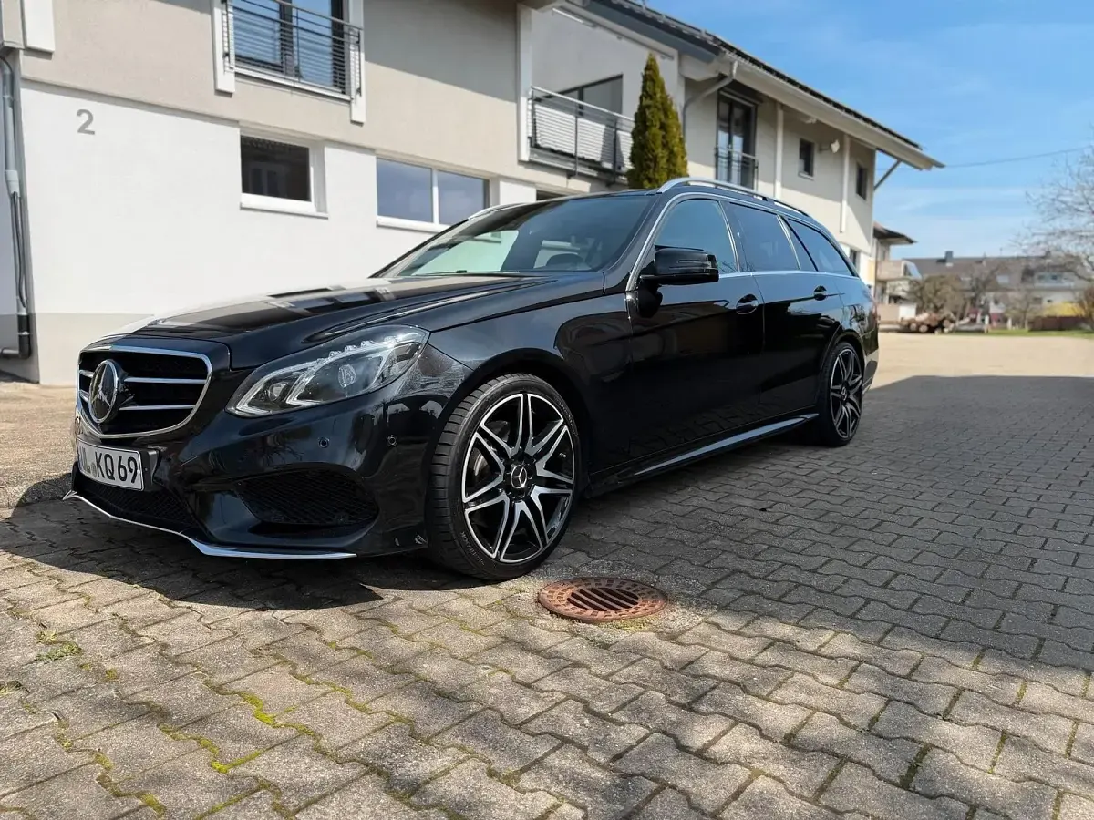 Gebraucht Mercedes 350 AMG line 258 PS (189 kW) 2014 Schwarz Kombi