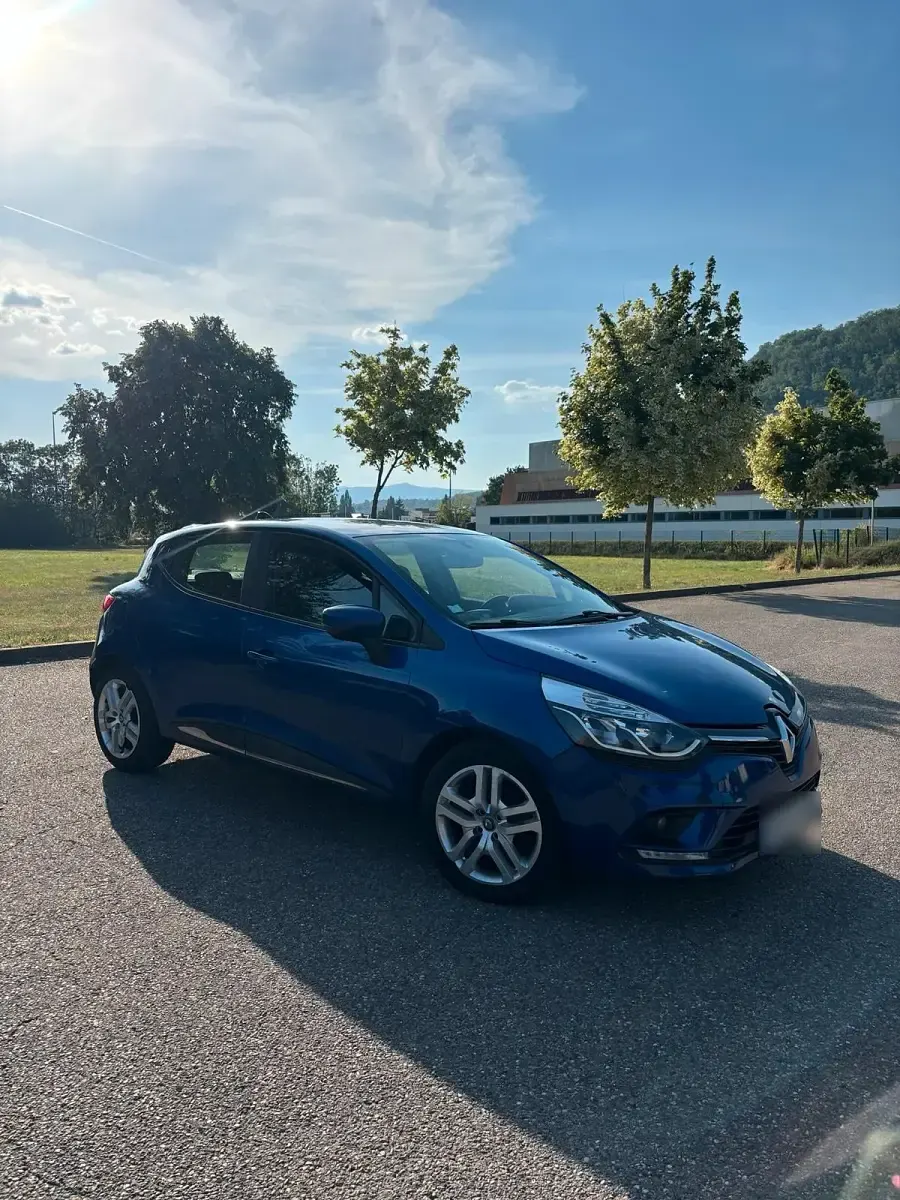 Gebraucht Renault Clio IV 75 PS (55 kW) 2017 Blau Kleinwagen