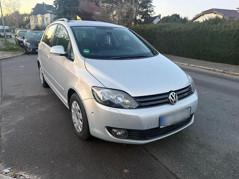 Silber Gebraucht 2010 VW Golf VI Limousine | 4.499 € (Guter Preis) - Bild 1/4