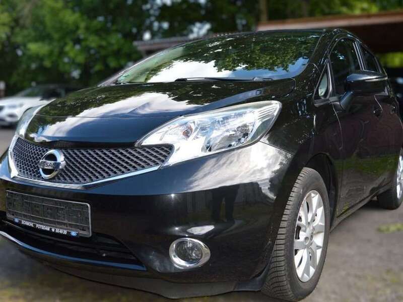Schwarz Gebraucht 2014 Nissan Note Acenta Van / Kleinbus | 6.499 € (Fairer Preis) - Bild 1/4