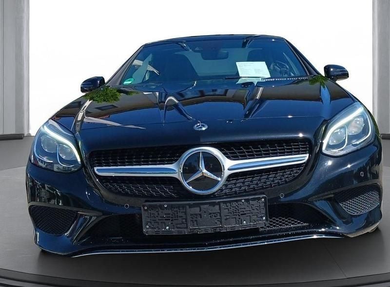 Schwarz Gebraucht 2019 Mercedes SLC300 Cabrio | 32.900 € (Superpreis) - Bild 1/4
