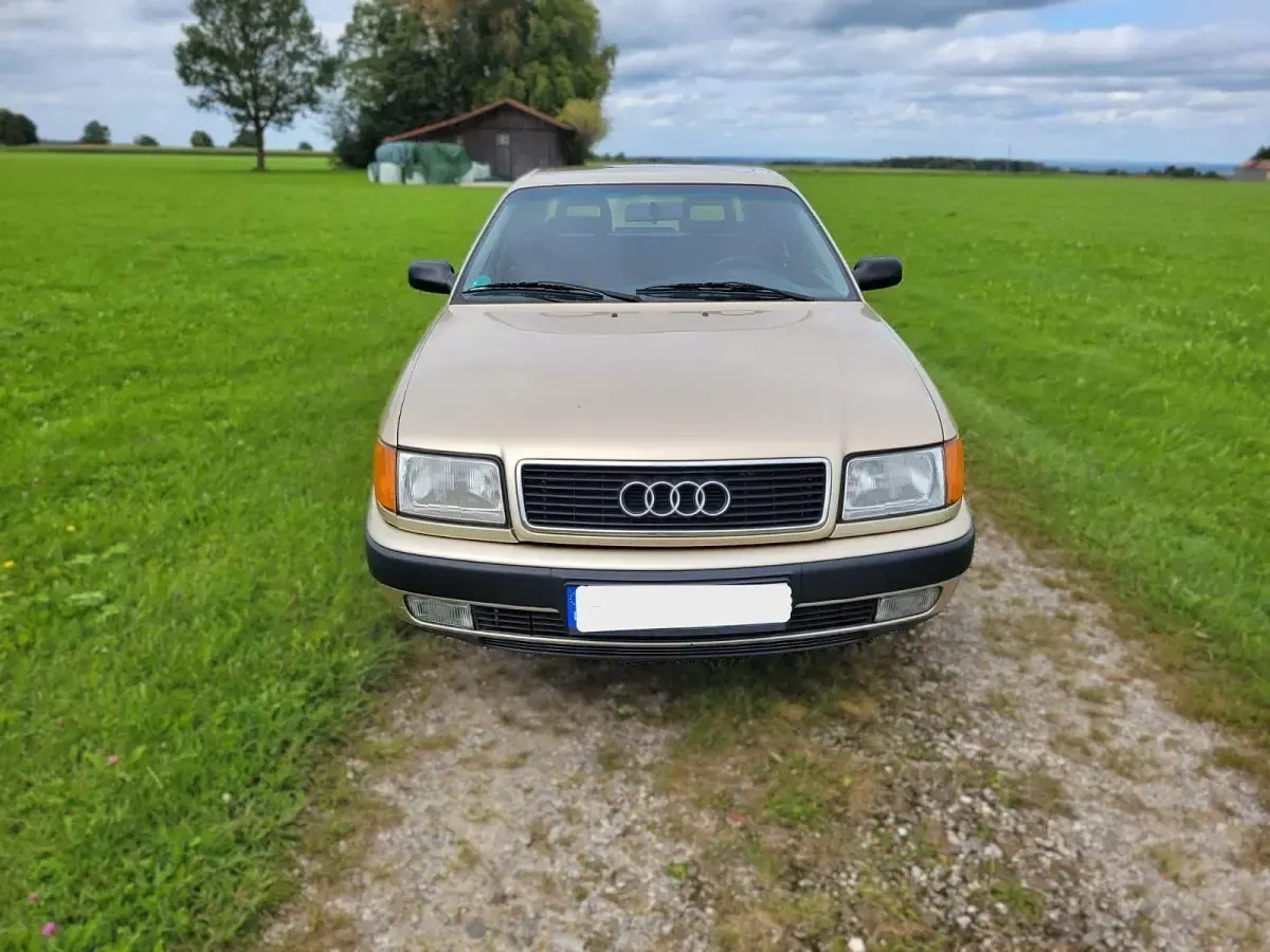 Gebraucht Audi 100 115 PS (84 kW) 1991 Gold Limousine