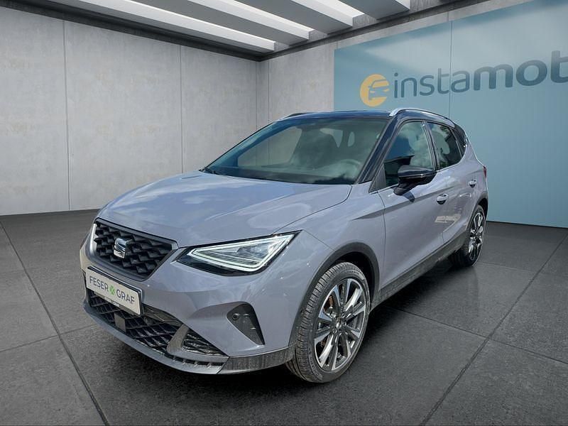 Grau Gebraucht 2025 Seat Arona SUV | 29.699 € - Bild 1/4