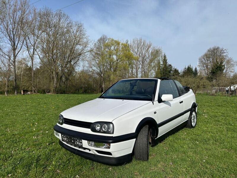 Weiß Gebraucht 1995 VW Golf Cabriolet Cabrio | 3.999 € - Bild 1/4