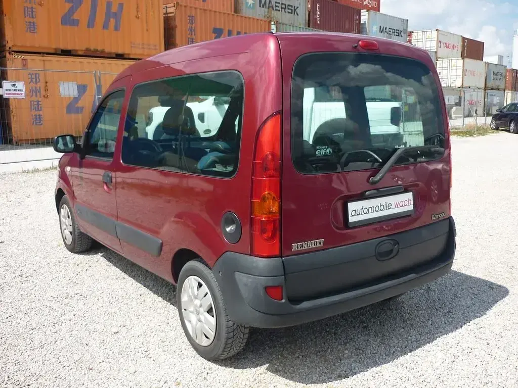 Gebraucht Renault Kangoo 68 PS (50 kW) 2008 Rot Van / Kleinbus