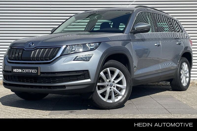 Grau Gebraucht 2018 Skoda Kodiaq Style SUV | 19.314 € (Fairer Preis) - Bild 1/4