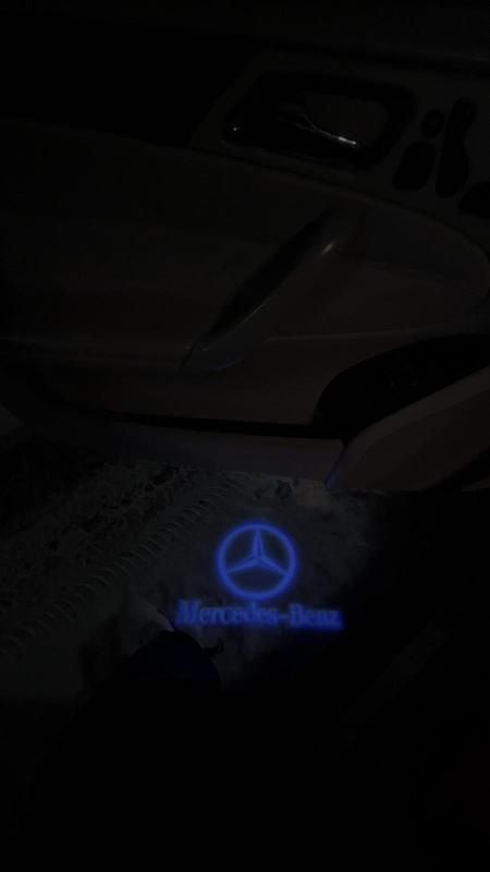 Gebraucht Mercedes C320 218 PS (160 kW) 2000 Schwarz Limousine