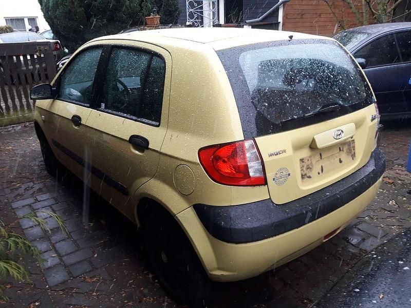 Gebraucht Hyundai Getz 67 PS (49 kW) 2006 Gelb Kleinwagen