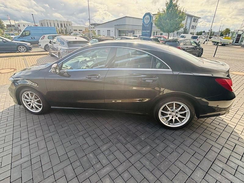 Gebraucht Mercedes CLA250 211 PS (155 kW) 2013 Schwarz Limousine