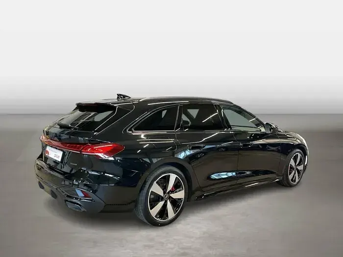 Gebraucht Audi A5 Edition .1 299 PS (219 kW) 2025 Mythosschwarz Kombi