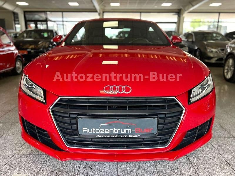 Gebraucht Audi TT Sport 179 PS (131 kW) 2016 Rot Coupé