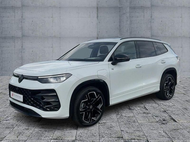 Weiß Gebraucht 2025 VW Tayron R-line SUV | 59.470 € (Fairer Preis) - Bild 1/4