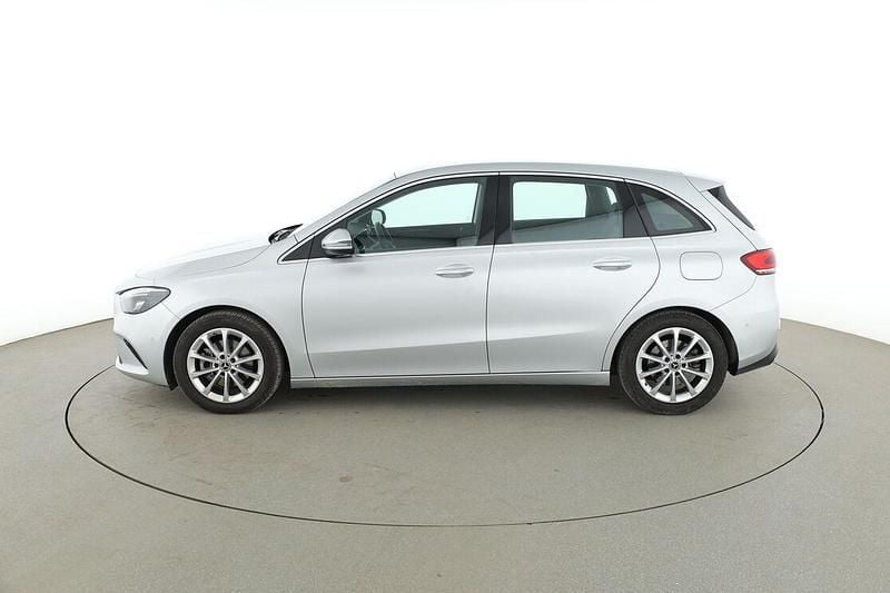 Gebraucht Mercedes B200 Progressive 163 PS (119 kW) 2020 Grau Van / Kleinbus
