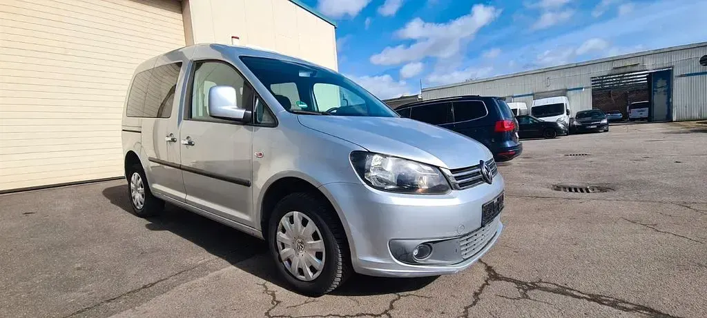 Gebraucht VW Caddy Comfortline 102 PS (75 kW) 2010 Van / Kleinbus