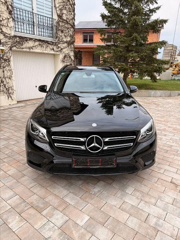 Gebraucht Mercedes GLC220 170 PS (125 kW) 2016 Schwarz SUV