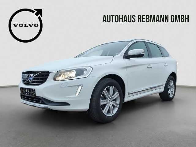 Weiß Gebraucht 2015 Volvo XC60 Summum SUV | 19.500 € (Fairer Preis) - Bild 1/4