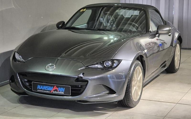Neu Mazda MX5 Exclusive-Line 132 PS (97 kW) 2025 Machine gray Cabrio