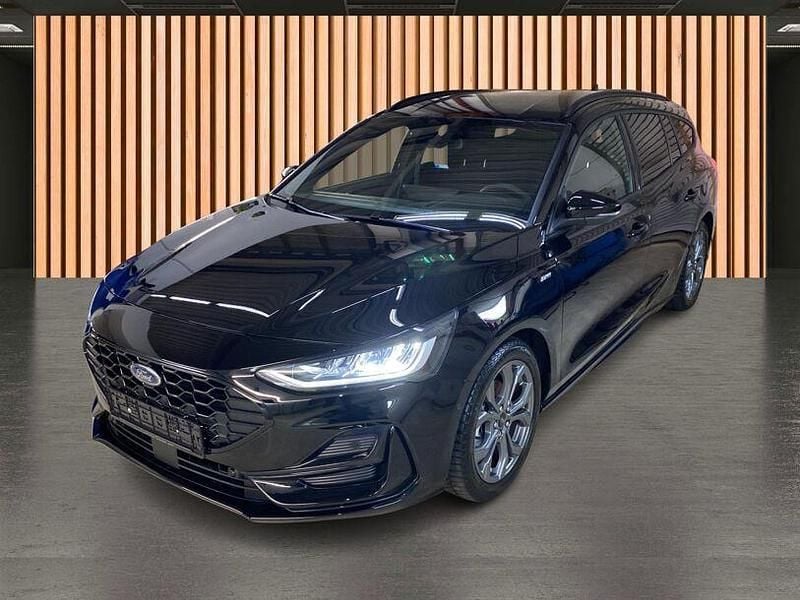 Gebraucht Ford Focus ST-Line 155 PS (114 kW) 2023 Schwarz Kombi