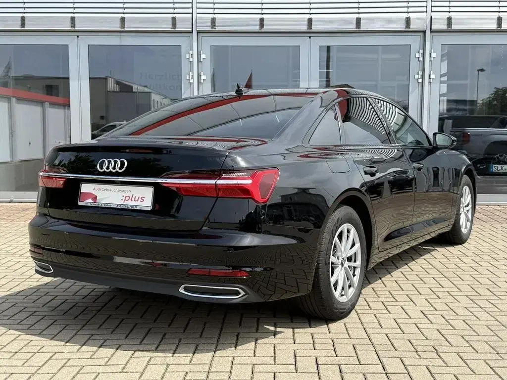 Gebraucht Audi A6 Ambiente 265 PS (194 kW) 2023 Schwarz Limousine