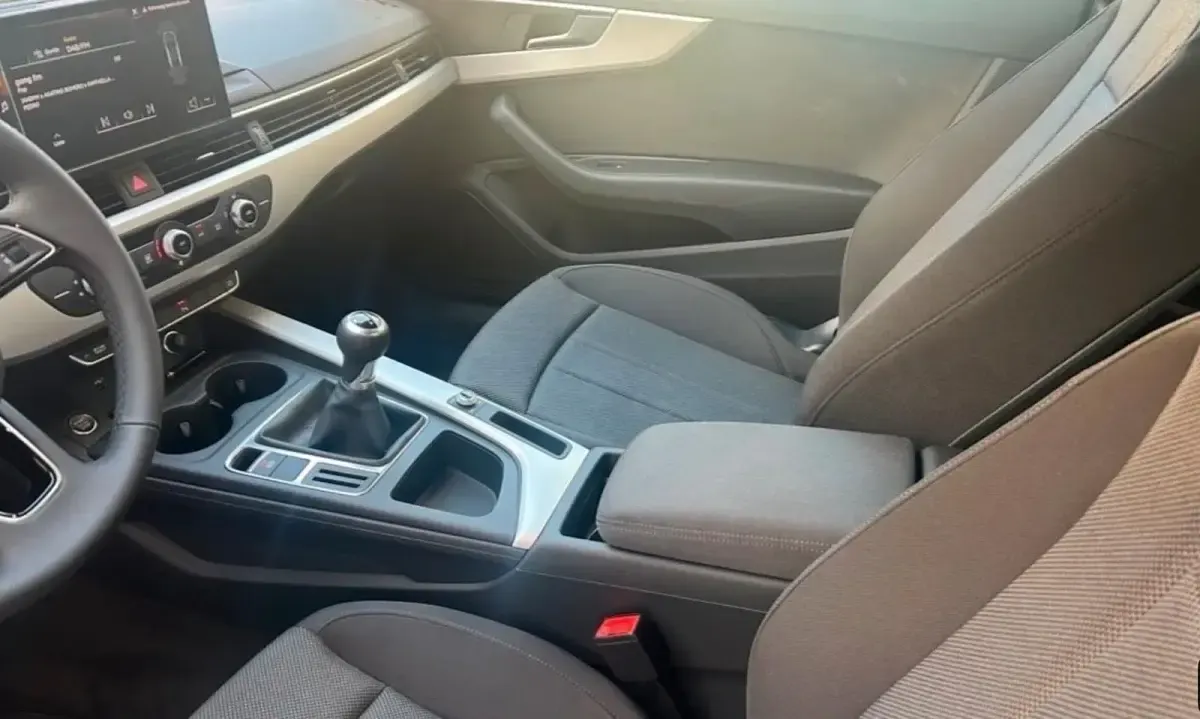 Gebraucht Audi A5 Design 150 PS (110 kW) 2024 Schwarz Coupé