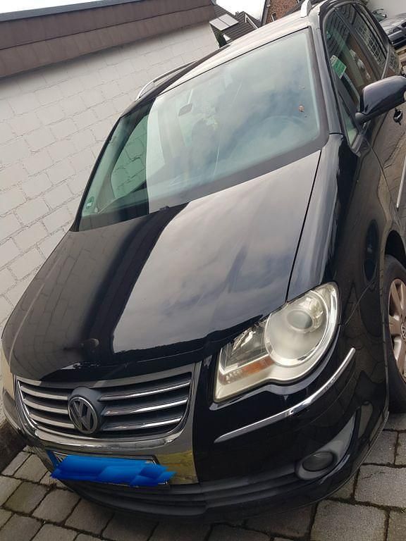 Gebraucht VW Touran 140 PS (102 kW) 2007 Schwarz Van / Kleinbus