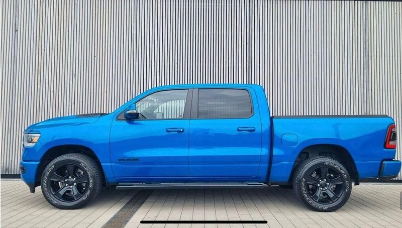Blau Gebraucht 2022 Dodge Ram Abholung | 50.990 € (Etwas zu teuer) - Bild 1/4