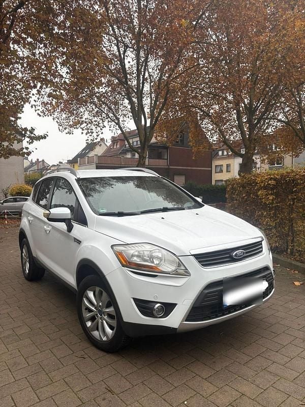 Weiß Gebraucht 2011 Ford Kuga SUV | 4.500 € (Guter Preis) - Bild 1/4