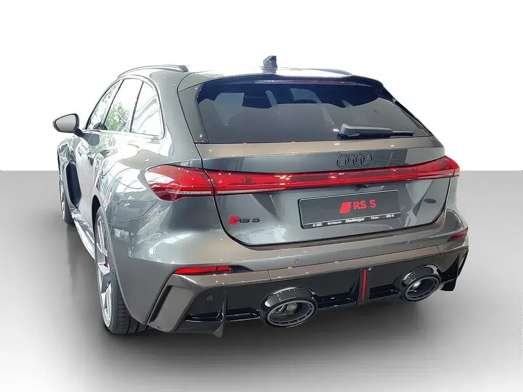 Neu Audi RS5 510 PS (375 kW) 2026 Daytonagrau perleffekt Kombi