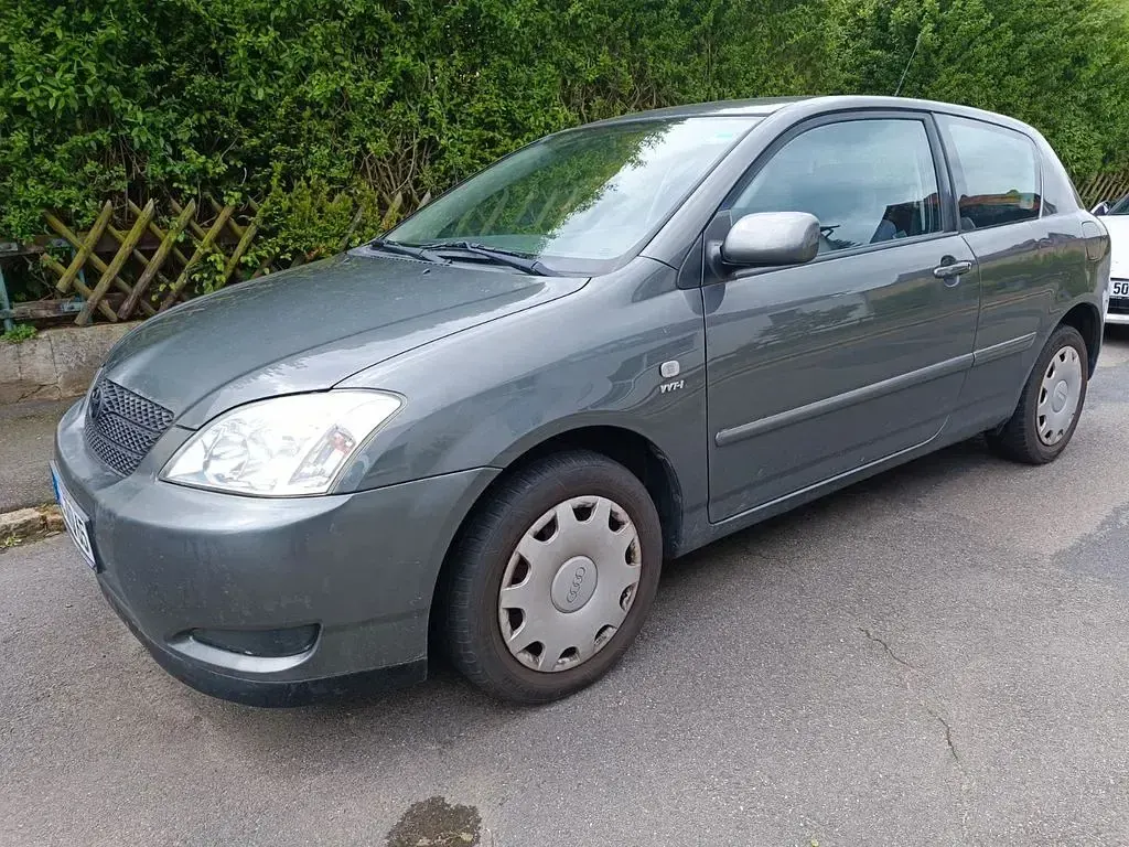 Gebraucht Toyota Corolla 97 PS (71 kW) 2004 Limousine