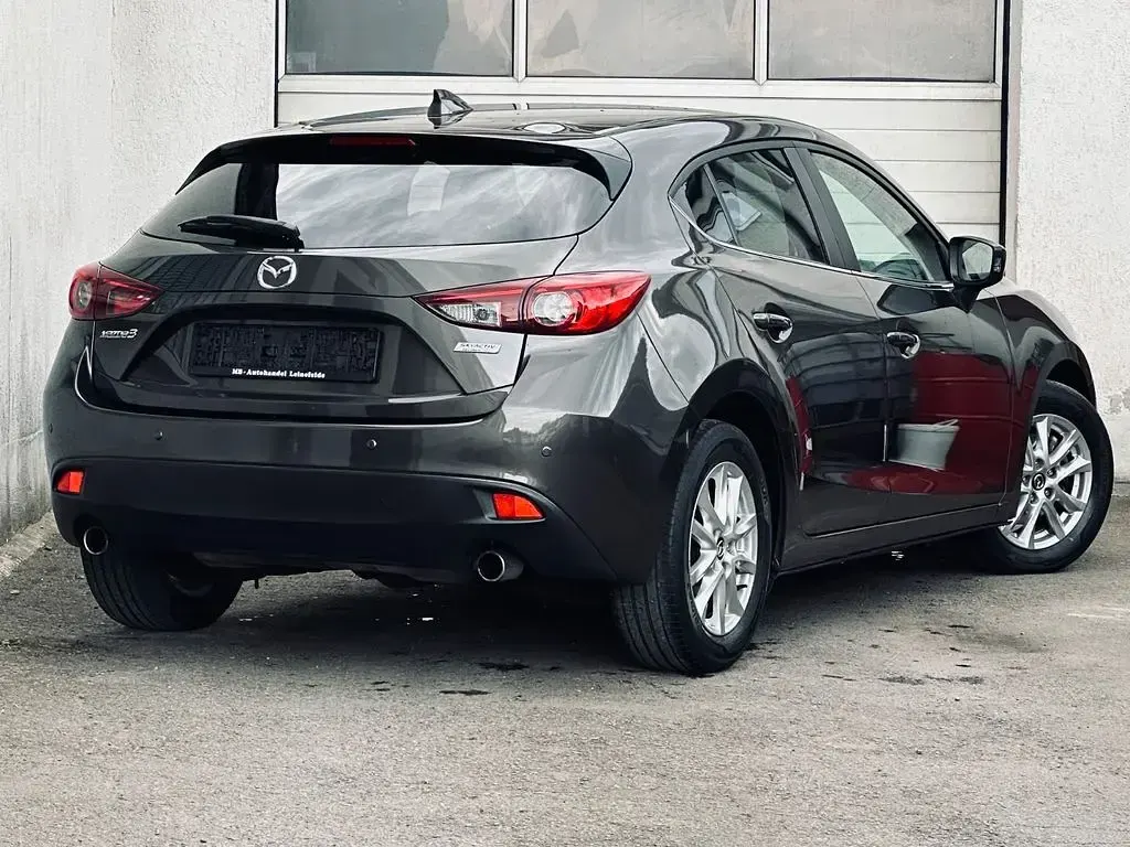 Gebraucht Mazda 3 120 PS (88 kW) 2016 Braun Limousine